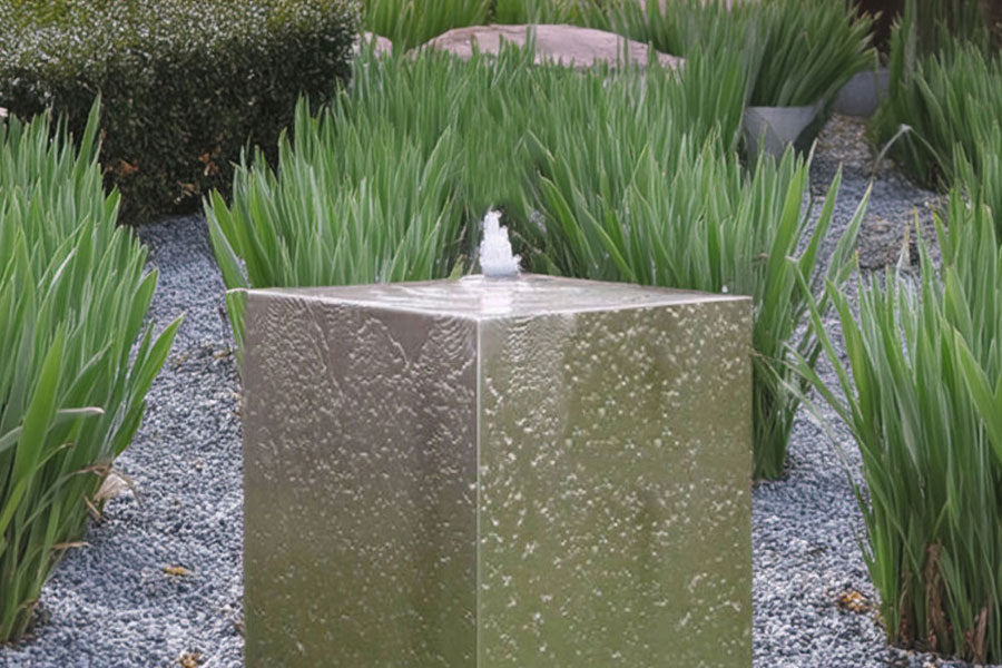 Gartenbrunnen aus Edelstahl