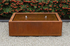 Wassertisch aus Cortenstahl "La Table R"