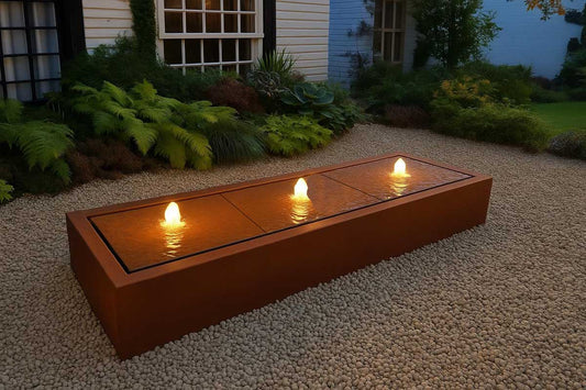 Wassertisch aus Cortenstahl "La Table R"